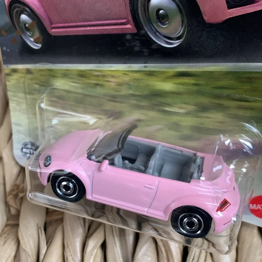 2019 Pink Volkswagen Beetle Convertible Car Matchbox VW Bug Volkswagon 2025 🆕